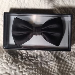 Black Bow Tie